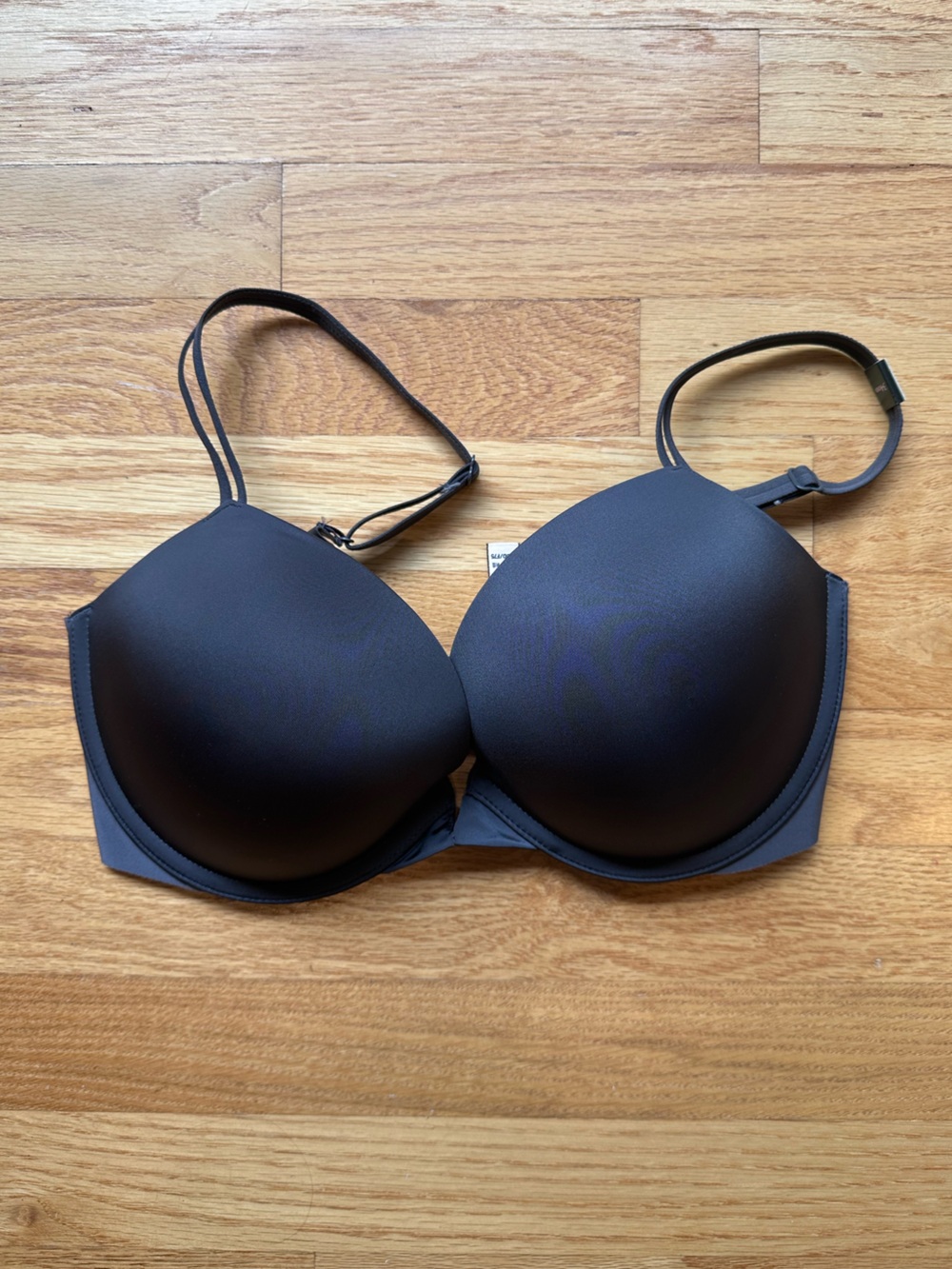 NEW Victorias Secret Push Up T-Shirt Bra, 34DD